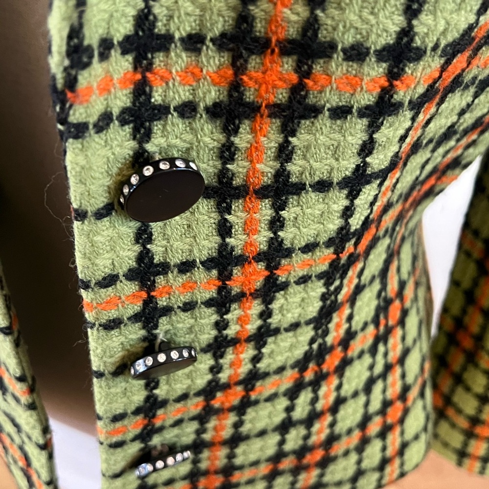 Vintage Plaid Blazer / Jacket with black Leather collar. Green Plaid. Size 4/6 - Picture 6 of 7